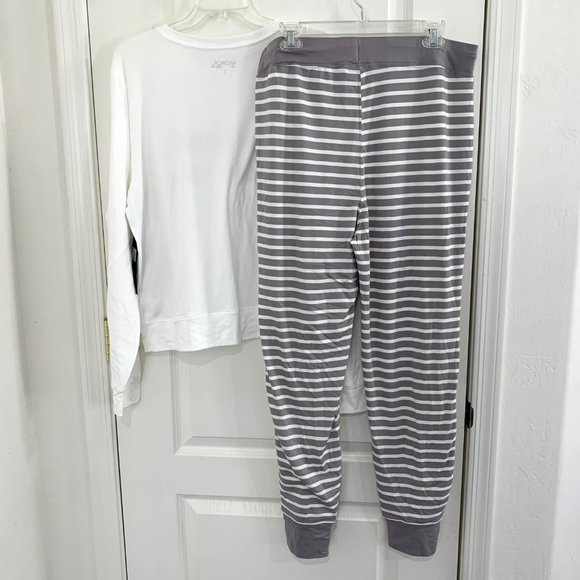 Wildfox Intimates Weekend I Love You Pajamas 2 PC Set Top & Joggers PJ's Size XL - Picture 4 of 6